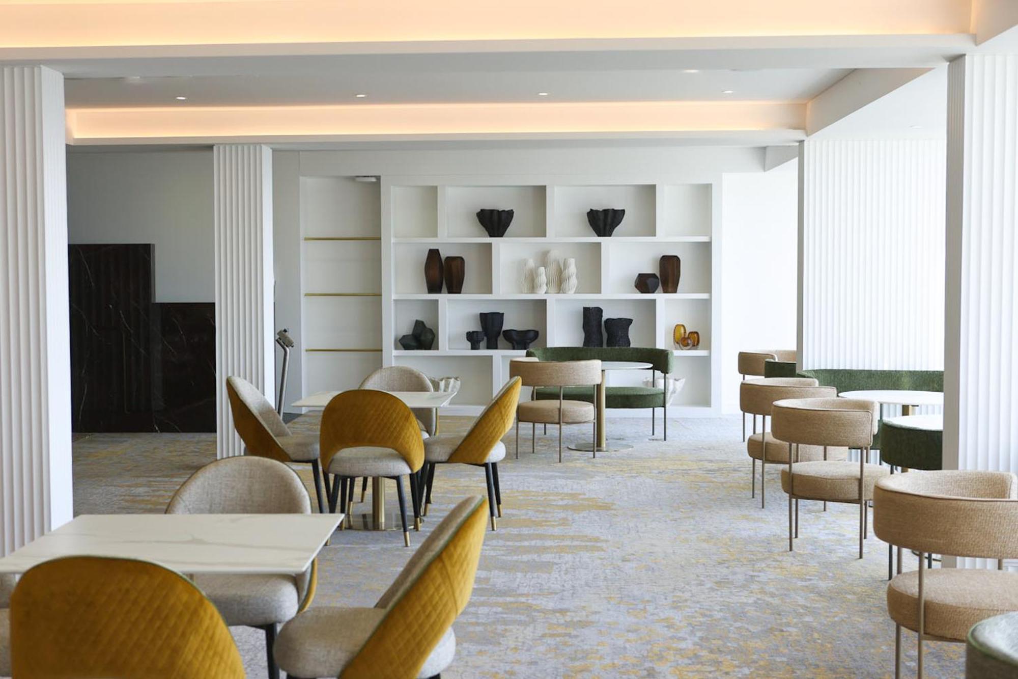 Racv 로열 파인스 리조트 골드 코스트 Benowa 외부 사진 The interior of the lounge